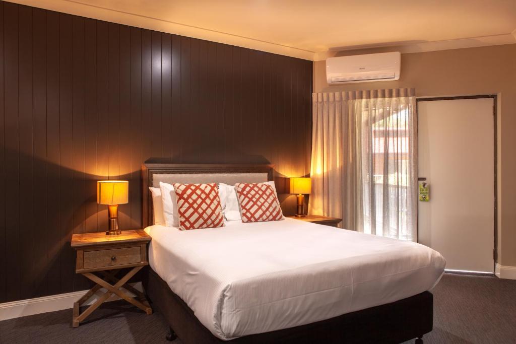 Nightcap at Archer Hotel - Policies, Check-in/Check-out, and Payment