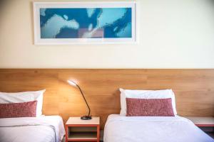 Nightcap at High Flyer Hotel - Recreational Activities