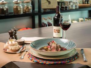 Novotel Barossa Valley Resort - Policies and Accessibility