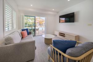 Oaks Port Stephens Pacific Blue Resort - Booking and Policies