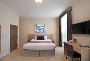 OYO Townhouse 30 Sussex Hotel, London Paddington - Transport and Accessibility