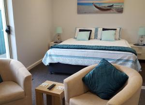 Palm Beach Guest House - Popular Comments