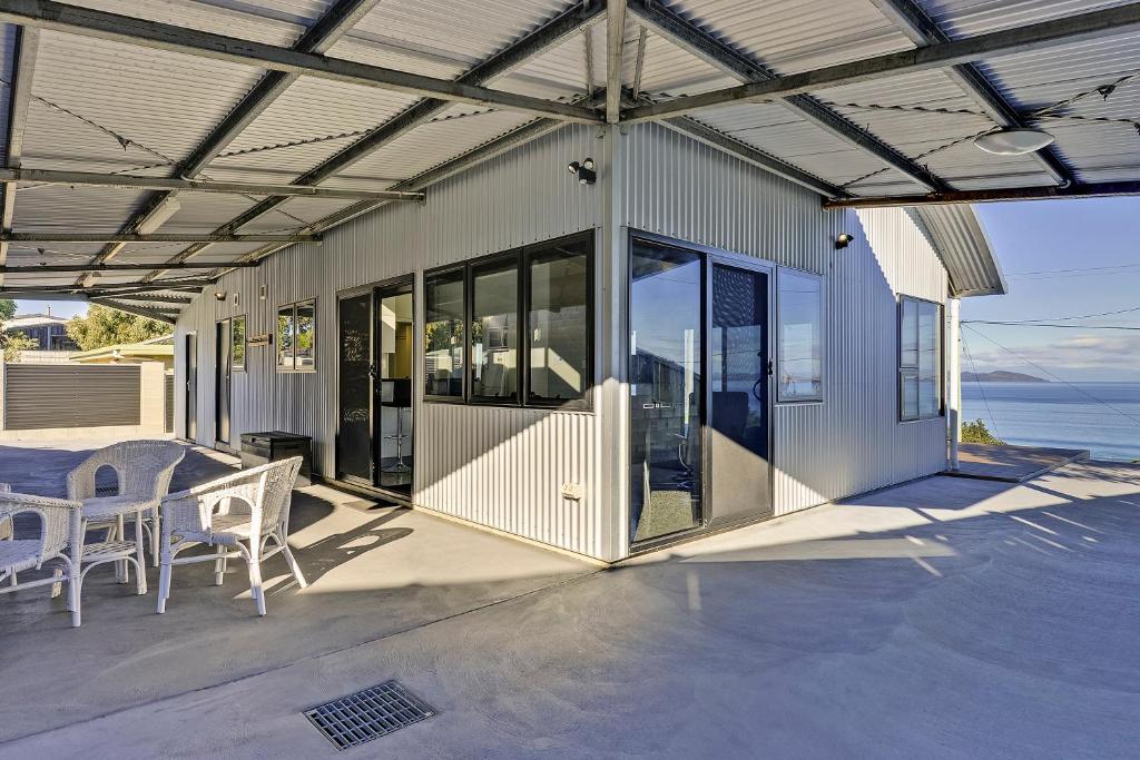 Park Beach Retreat Review