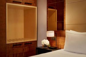 Park Plaza County Hall London - Room Types and Pricing
