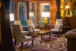 Peppers Manor House - Check-in and Check-out Policies