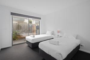 Phillip Island Townhouses - Convenient Amenities