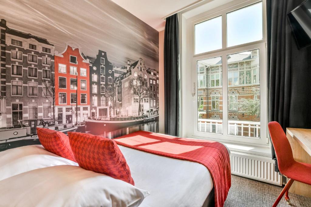 Prinsenhotel - Cat Presence