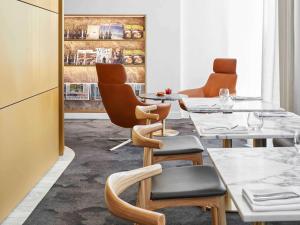 Pullman Adelaide - Accessibility and Location