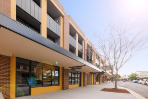 Punthill Maitland - Room Features and Amenities
