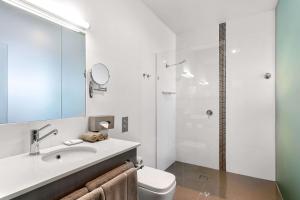 Quality Inn The George Hotel Ballarat - Guest Services and Facilities