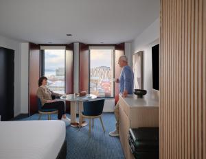 RACV Hobart Hotel - Guest Services