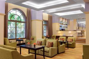 Radisson Blu Plaza Hotel Sydney - Accessibility and Location