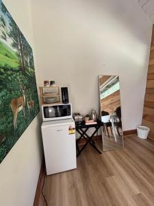 Rainy Hill Retreat - The Loft - Booking Options and Availability