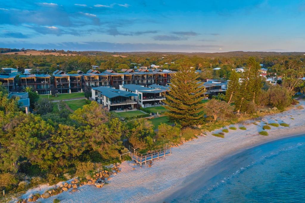 Regency Beach Club Review
