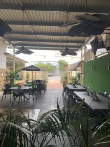 Riverside Hotel - Questions About Your Stay