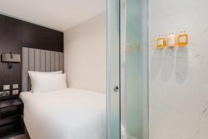 Rove Hotel London Paddington - Ideal for Travelers and Commuters