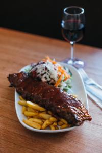 Royal Exhibition Hotel - Dining Options