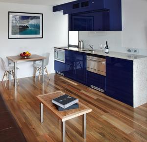 Salamanca Wharf Hotel - Dining Experience at Salamanca Wharf Café