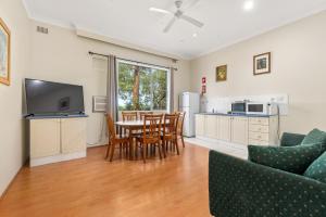 Sanctuary Resort Motor Inn - Dining and Cuisine