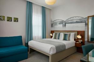 Seraphine Hammersmith Hotel - Convenient Hotel Facilities and Services