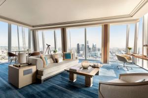 Shangri-La The Shard, London - Facilities and Services