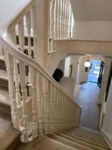 Sixty Two On Grey Serviced Apartments - Location and Nearby Attractions