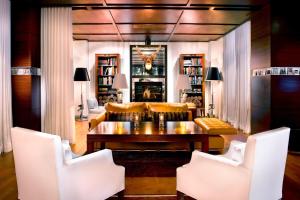 SLS Hotel, a Luxury Collection Hotel, Beverly Hills - Policies and Services