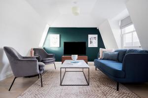 Sonder Kensington Town House - Check-in and Policies