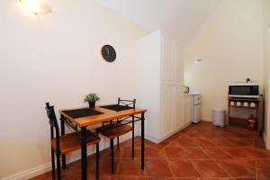 Spencer Suites Albany - Complimentary Facilities