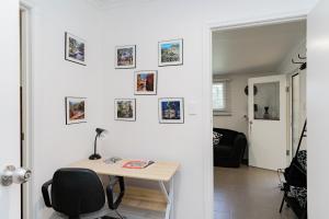 Stay in Blackwood - Booking and Policies