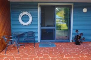 Strahan Bungalows - Nautical-Themed Design