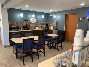 Super 8 by Wyndham Cookeville, TN - Guest Feedback and Ratings