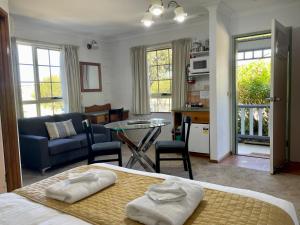Swansea Cottages & Lodge Suites - Engaging Activities