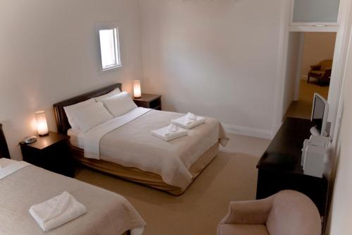 The Bridgetown Hotel - Guest Ratings and Reviews