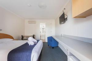 The Busselton Motel - Dining and Attractions
