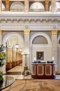 The Clermont London, Victoria - Delightful Dining Experiences On-Site