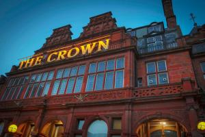 The Crown London, WorldHotels Distinctive - Location and Attractions