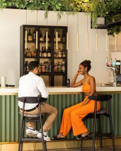 The Gate London City - Sustainable Practices and Additional Services