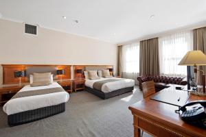 The Grand Hotel Launceston (Formerly Clarion Hotel) - On-site Dining and Facilities