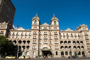 The Hotel Windsor - Nearby Attractions