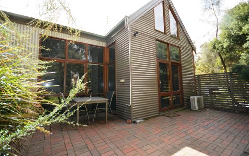 The Lodges - Amenities and Facilities