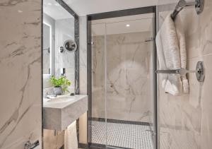 The Mayfair Townhouse - an Iconic Luxury Hotel - Guest Reviews and Ratings Breakdown