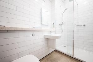 The Mitre by Innkeepers Collection - Location and Accessibility