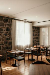 The Oak & Anchor Hotel Review - Ratings and Guest Reviews