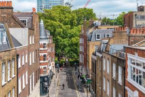 The Resident Soho - Hotel Facilities and Services