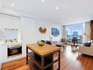 The Sebel Residences Melbourne Docklands Serviced Apartments Review - Location and Accessibility
