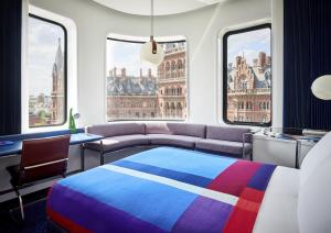 The Standard London - Location and Accessibility