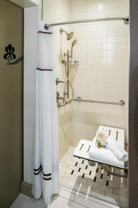 The Tennessean Personal Luxury Hotel - Convenient Policies and Bookings