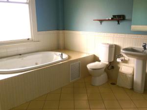 The York Palace Accommodation - Contact and Additional Information