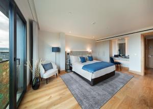 Tower Suites by Blue Orchid - Dining and Facilities